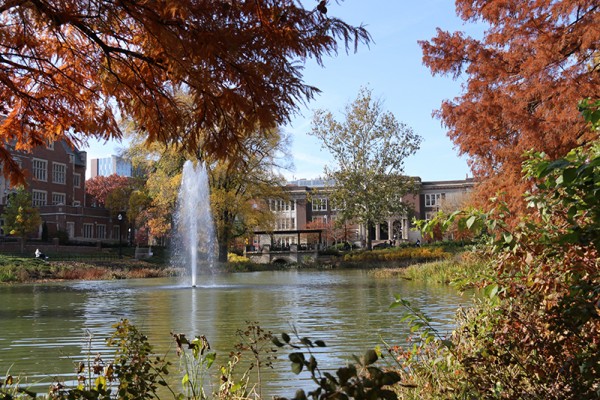 Photo of Mirror Lake in the fall
