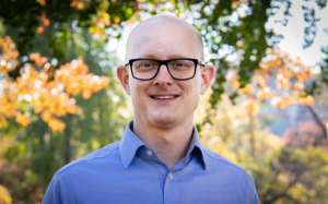 Headshot of Joe Porostosky